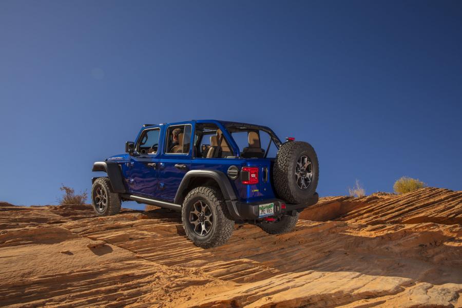  Jeep Wrangler Unlimited Rubicon EcoDiesel (JL) 2019 года  (NA) (фото 30 из 85)